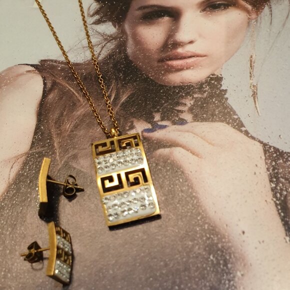 Gold Metal Crystals Necklace And Earrings Set Fashion Women Jewelry Accessory - Picture 3 of 6